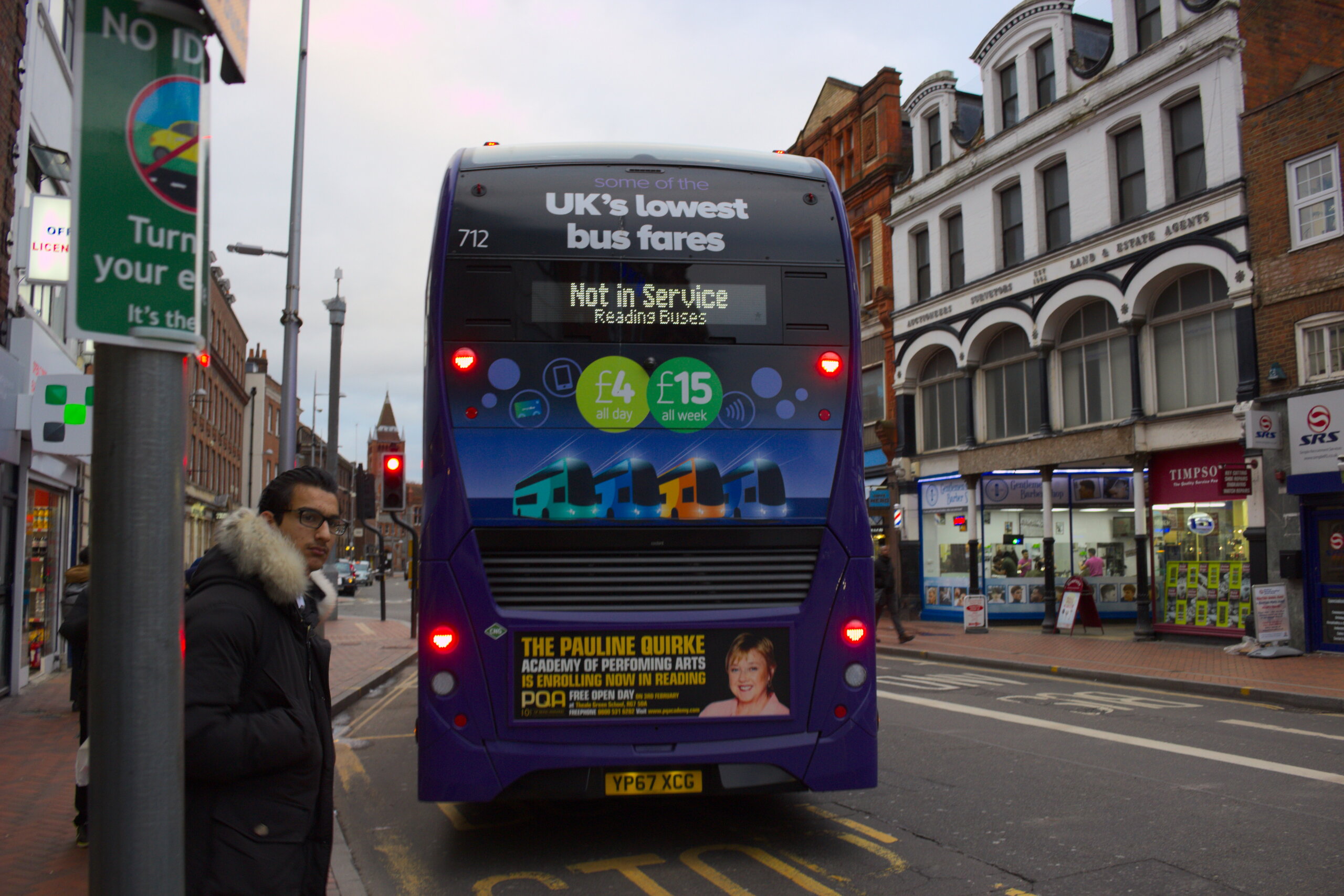 Purple 17 - Not in Service - Pulling off stand in Friar Street